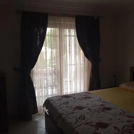 Garden Flat Appartement